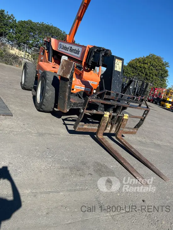 2018 SKYTRAK 10054 Forklift