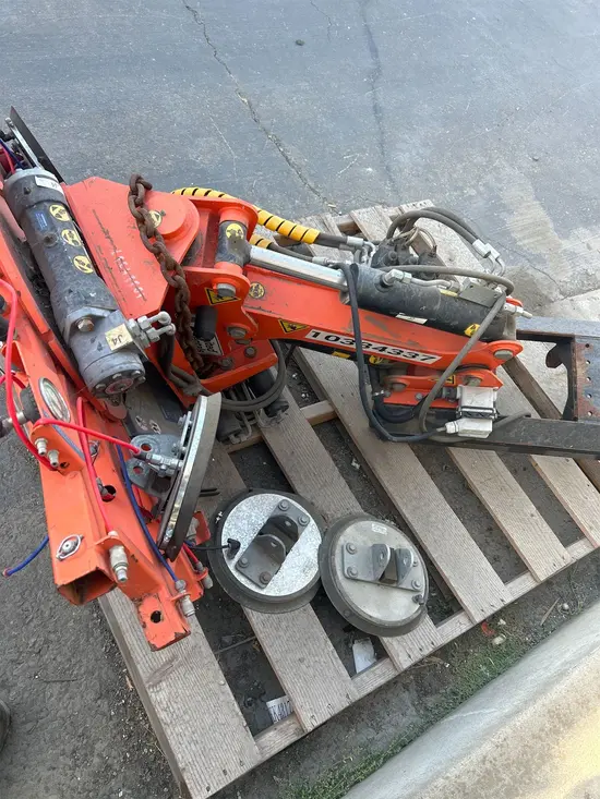 2015 Jekko MR800