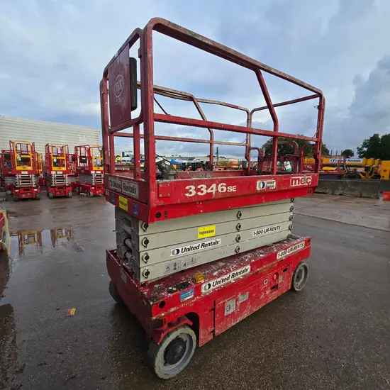 2017 MEC 3346SE Scissor Lift