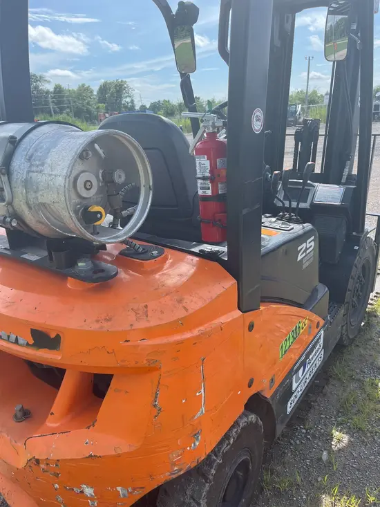 2020 Doosan G25N-7LP Warehouse Forklift