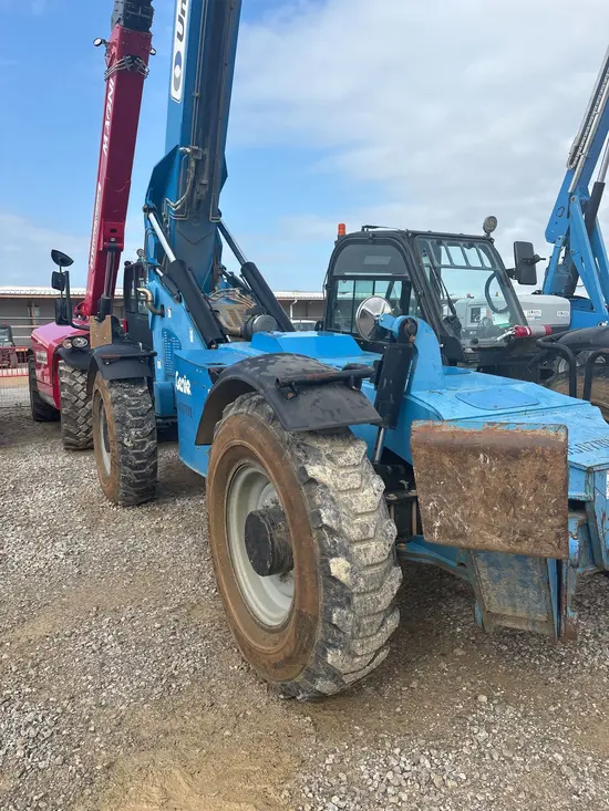 2016 Genie GTH-1056 Forklift