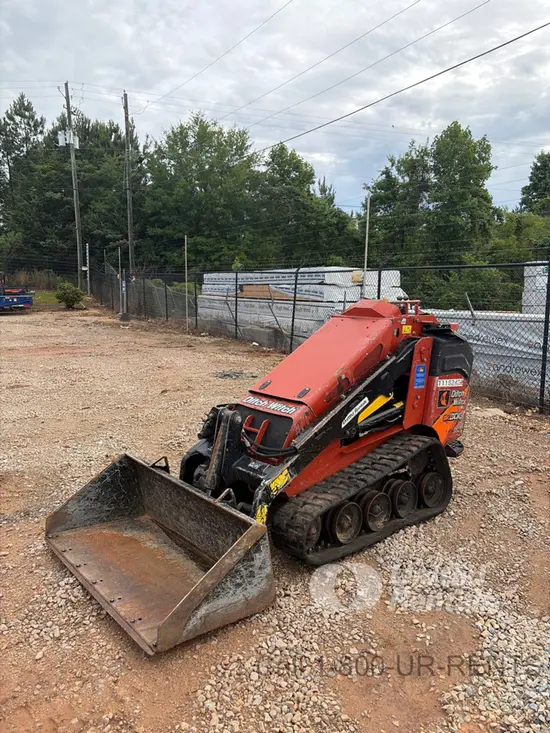 2021 Ditch Witch SK800 Track Loader