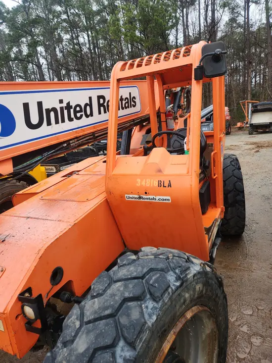 2016 SKYTRAK 6042 Forklift