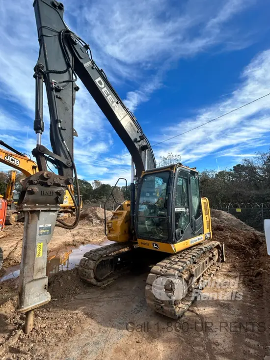 2019 John Deere 135G Excavator