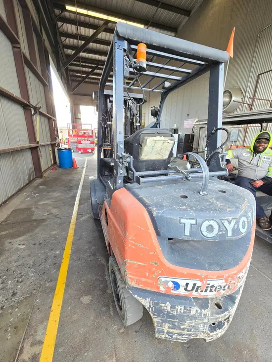 2019 Toyota 8FGU25 Warehouse Forklift