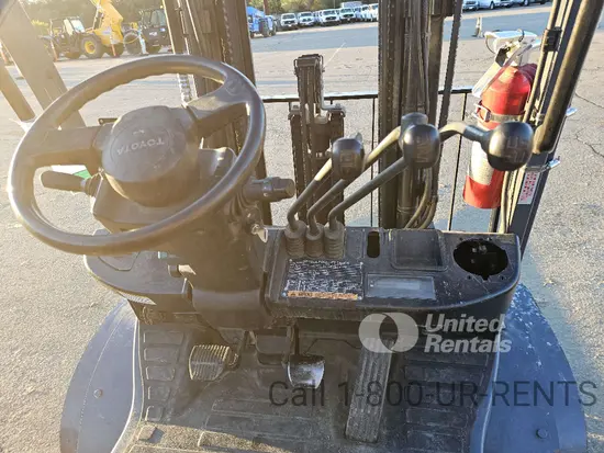 2019 Toyota 8FGU25 Warehouse Forklift