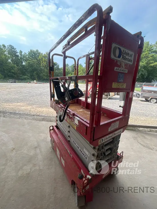 2020 MEC MICRO 19-XD Scissor Lift