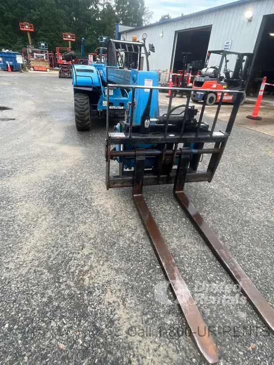 2019 Genie GTH-5519 Forklift