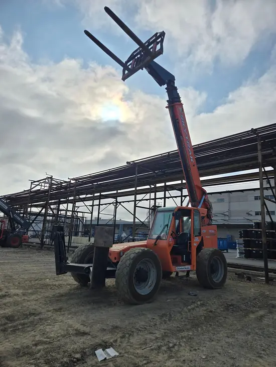 2016 SKYTRAK 10054 Forklift