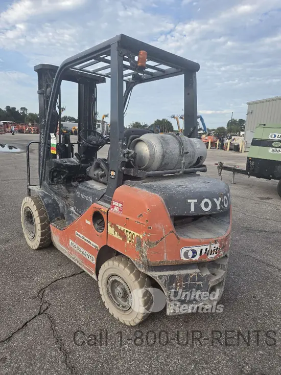 2020 Toyota 8FGU25 Warehouse Forklift