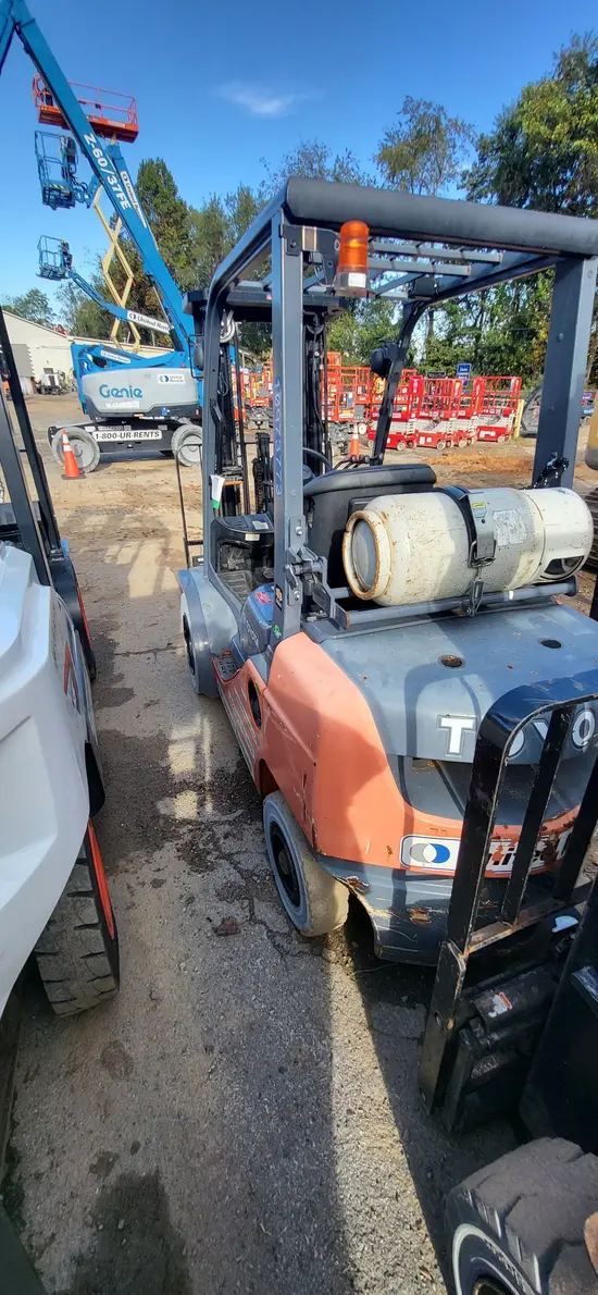 2019 Toyota 8FGU25 Warehouse Forklift