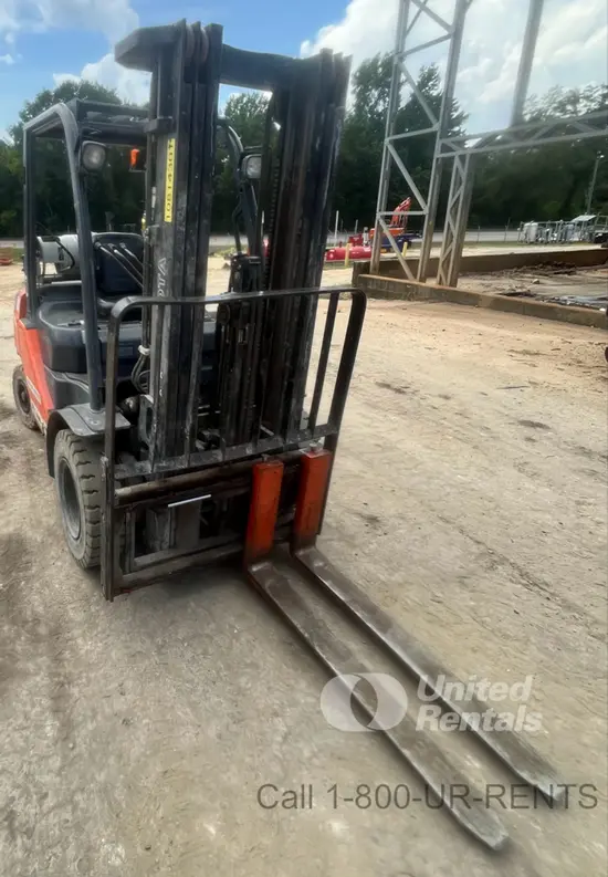 2018 Toyota 8FGU25 Warehouse Forklift