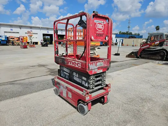 2018 MEC 1330SE Scissor Lift