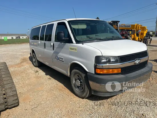 2017 Chevrolet E3500EXTLTGRWD Vehicle