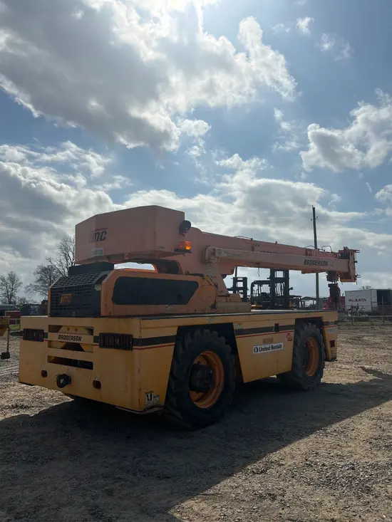 2020 Broderson IC-200-3J