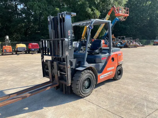 2021 Toyota 8FD45U Warehouse Forklift