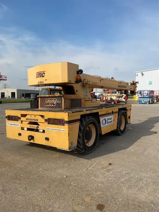 2013 Broderson IC-200-3H