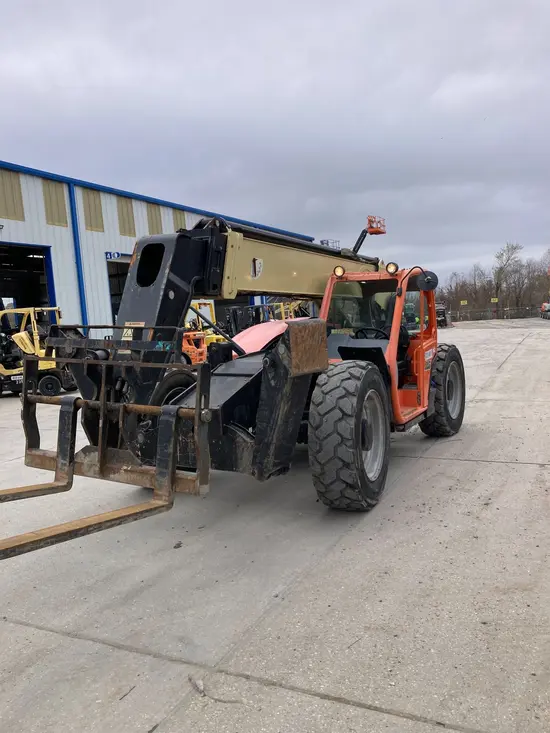 2018 JLG 1043 Forklift