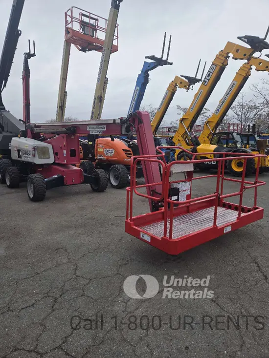 2017 MEC 60JD Boom Lift