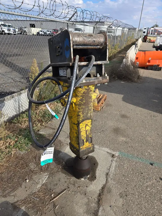 2021 Epiroc SB 452 Attachment