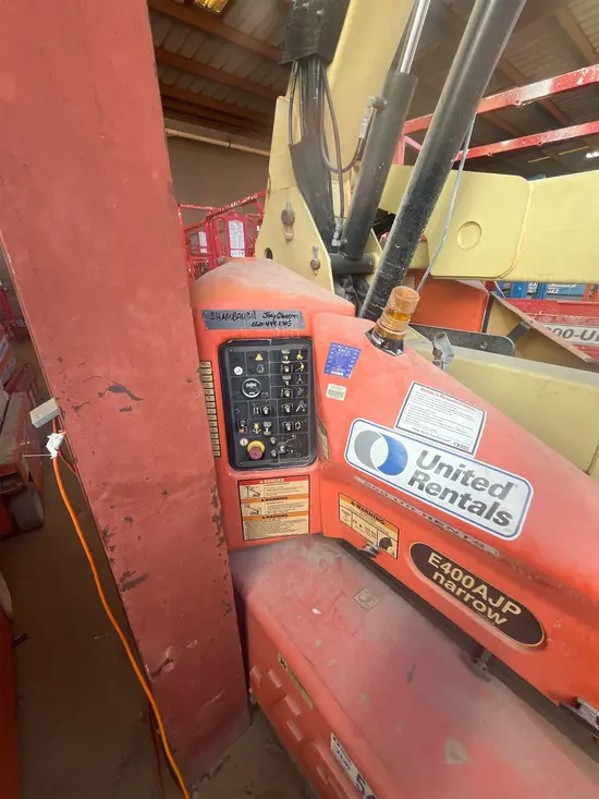2012 JLG E400AJPN Articulating Boom Lift