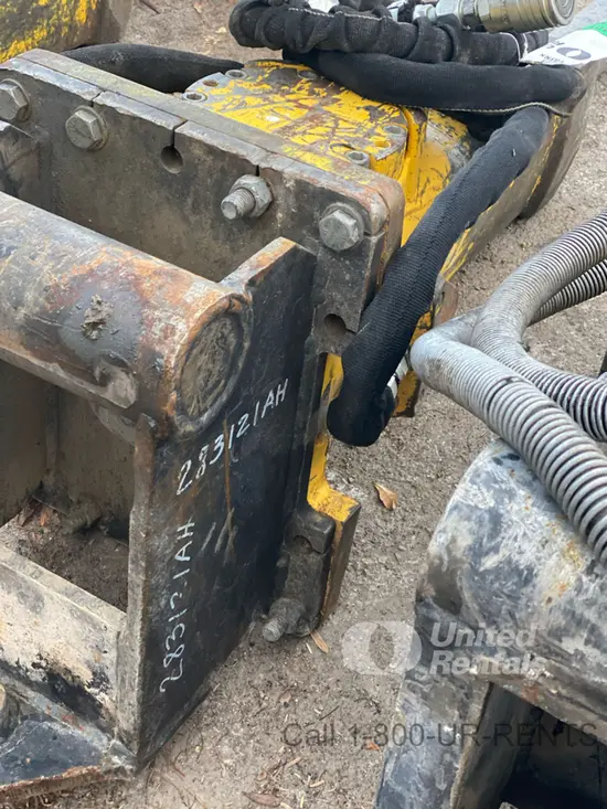 2021 Epiroc SB 452 Attachment