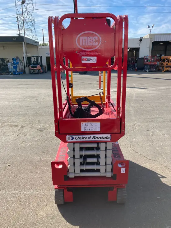 2021 MEC MICRO 19 Scissor Lift