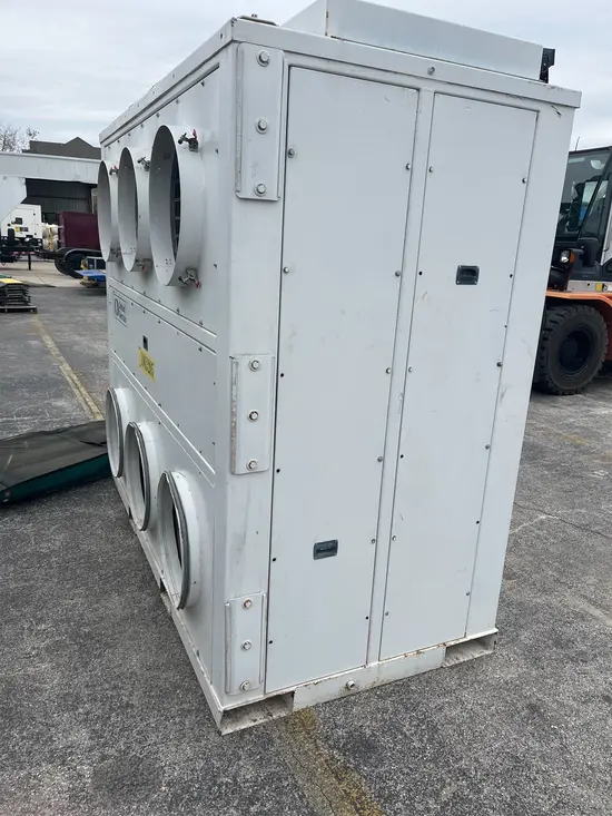 2017 American Event Services 30TV480WK030A