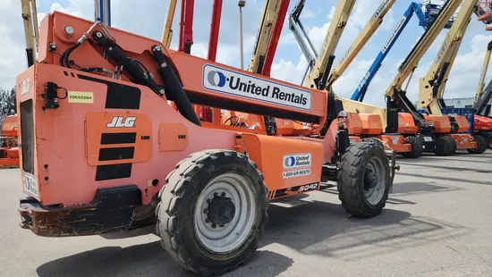 2017 SKYTRAK 8042 Forklift