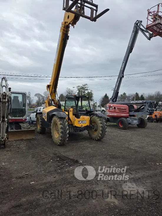 2017 JCB 507-42 Forklift