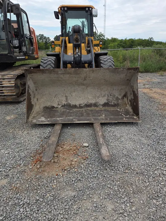 2018 ATI McMillen 621/721 8FT