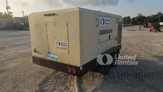 2020 Doosan XP825/HP750WCU Air Compressor