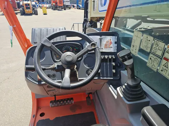 2018 JLG 742 Forklift