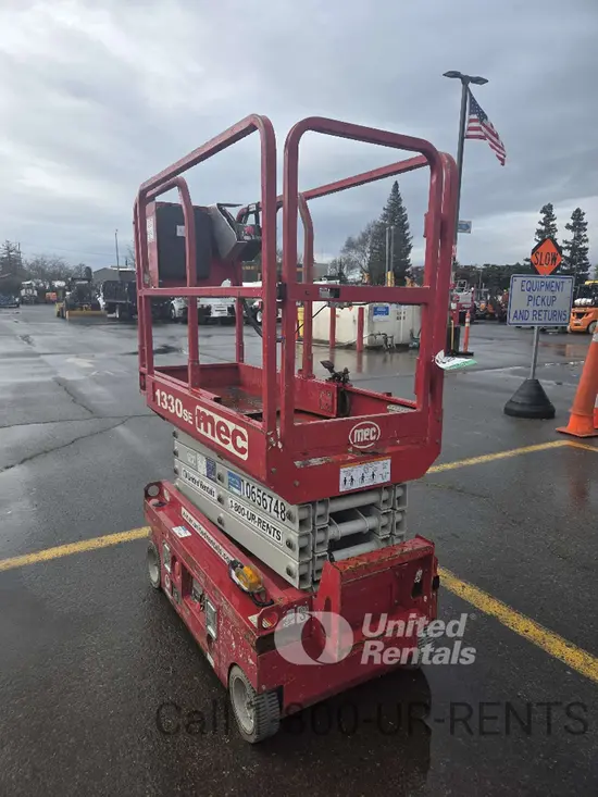 2017 MEC 1330SE Scissor Lift