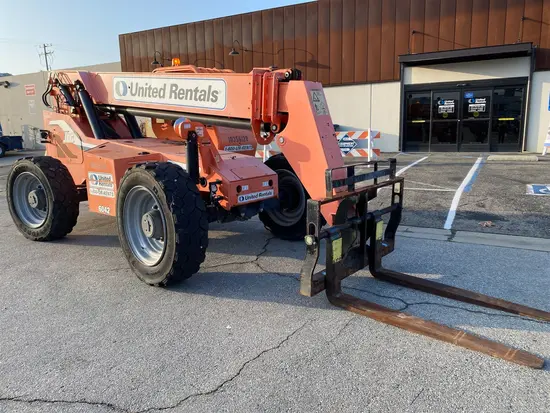 2015 SKYTRAK 6042 Forklift