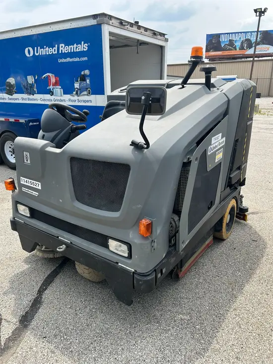 2022 KARCHER B 300 RI LPG Scrubber
