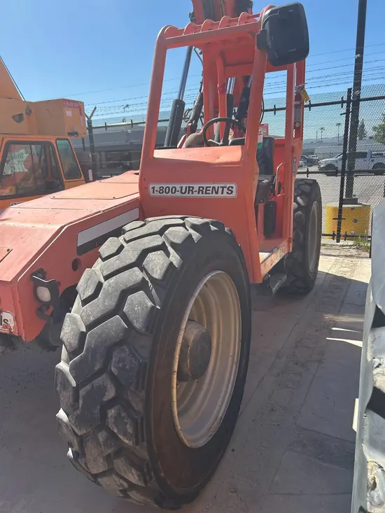 2015 SKYTRAK 6042 Forklift
