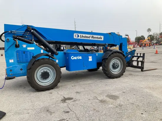 2017 Genie GTH-1056 Forklift