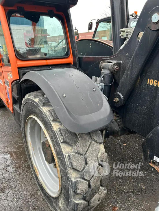 2017 JLG 742 Forklift