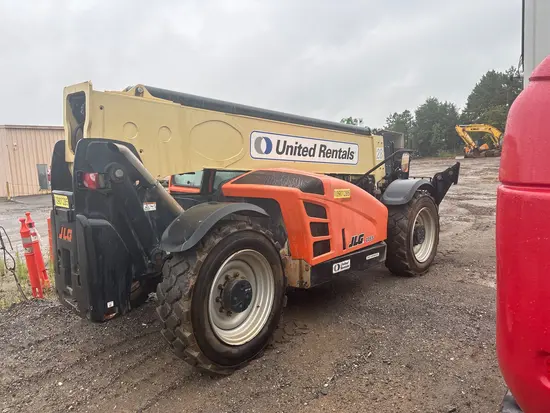 2019 JLG 1055 Forklift