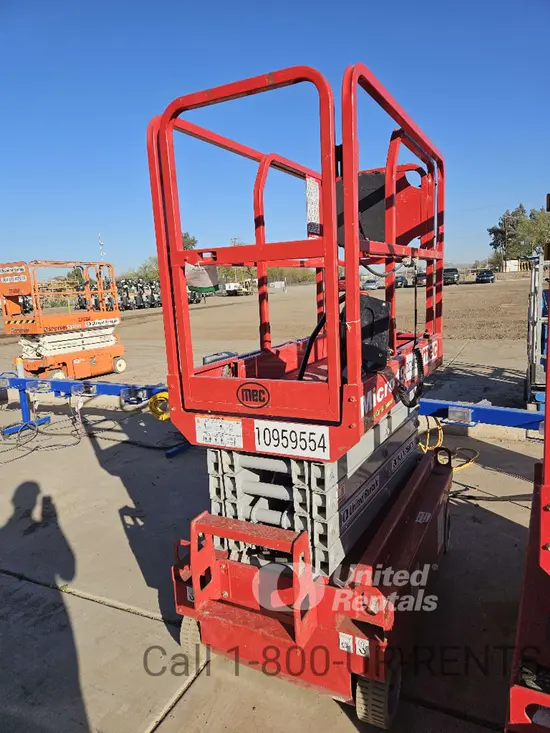 2019 MEC MICRO 19 Scissor Lift