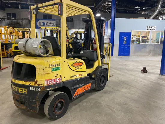 2017 HYSTER H50XT Warehouse Forklift