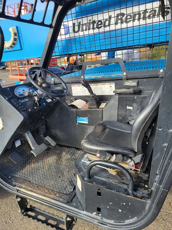 2015 Genie GTH-844 Forklift