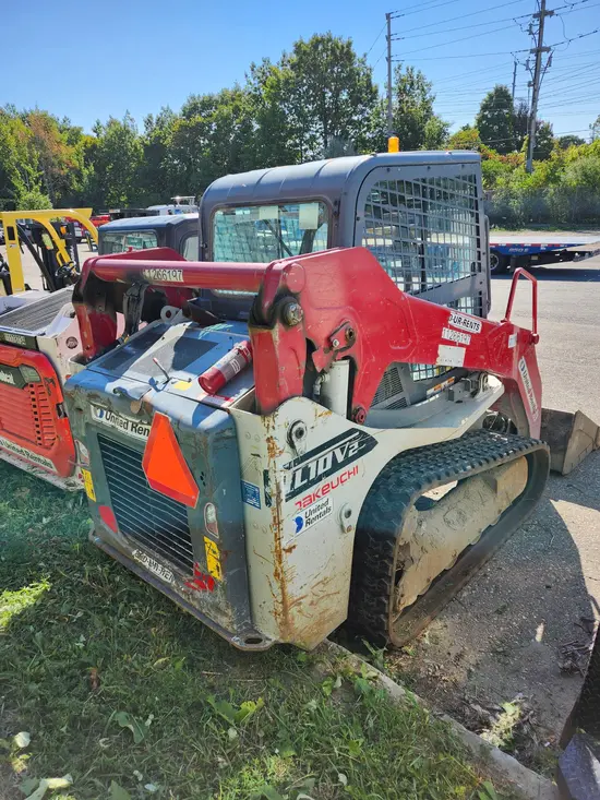 2021 Takeuchi TL10V2-CR Track Loader