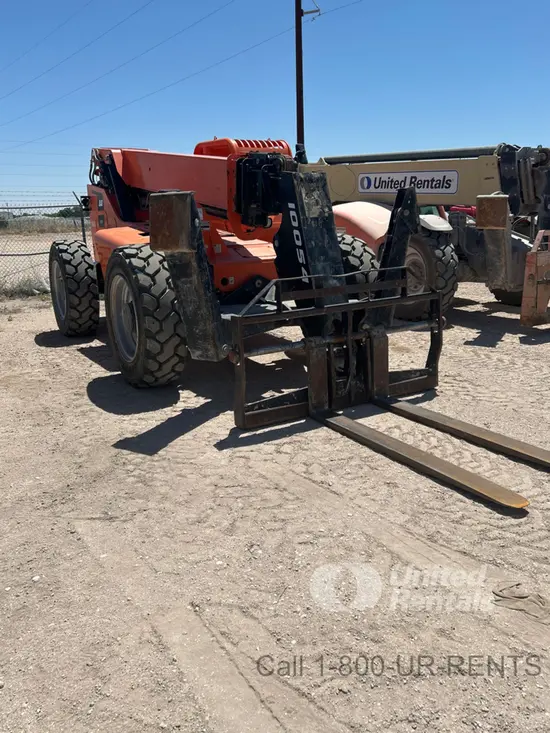 2021 SKYTRAK 10054 Forklift
