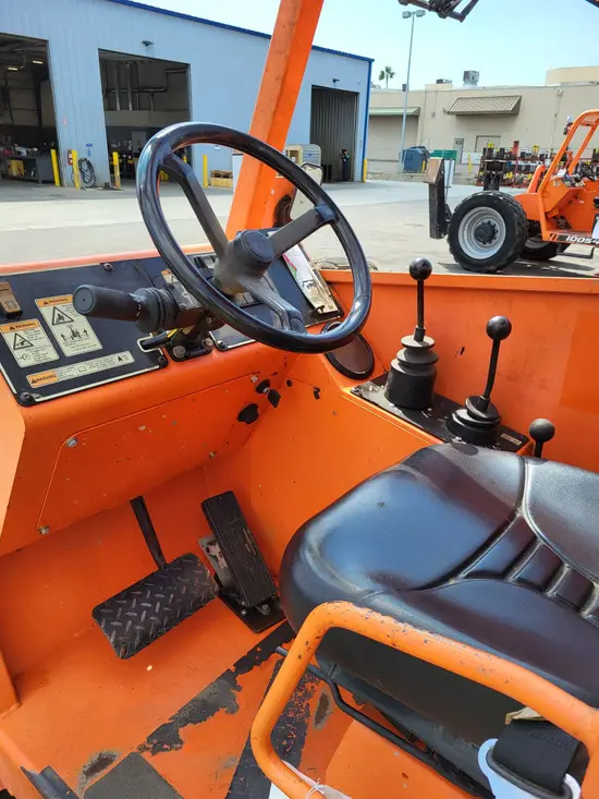 2014 SKYTRAK 6042 Forklift