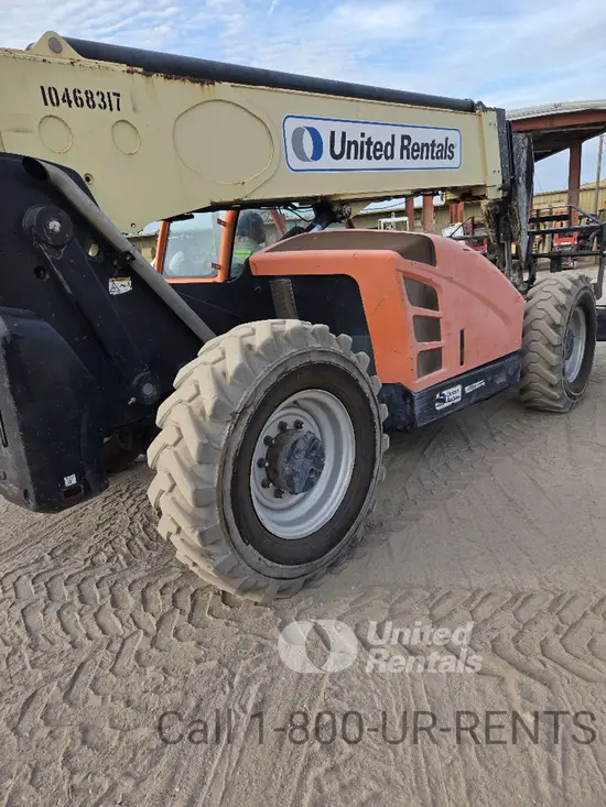 2016 JLG 1055 Forklift