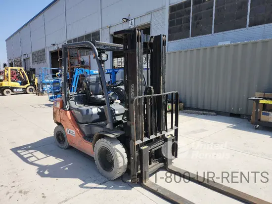 2020 Toyota 8FGU25 Warehouse Forklift