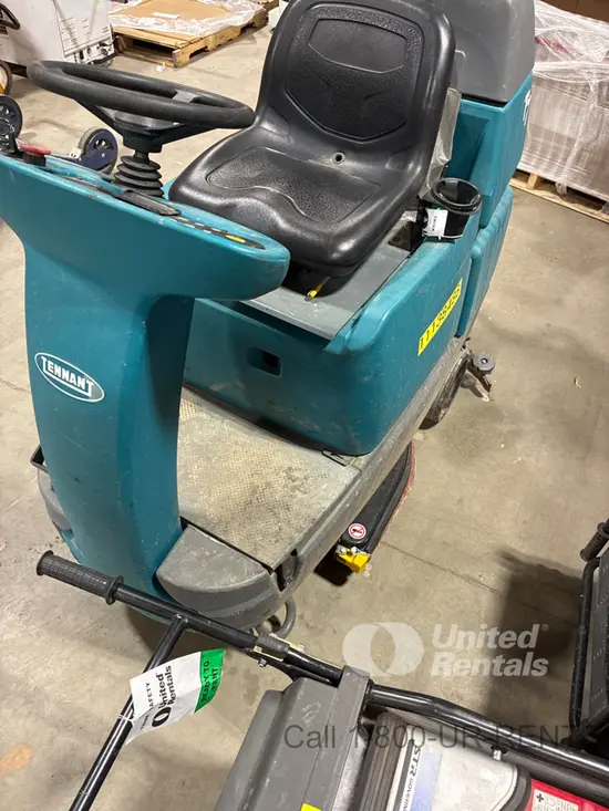 2021 Tennant M-T7 Scrubber