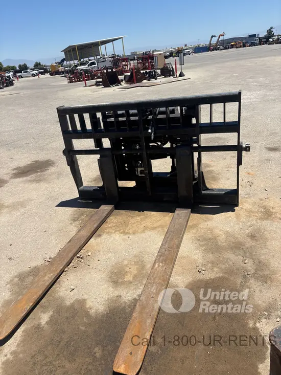 2019 JLG 1001238627 Attachment